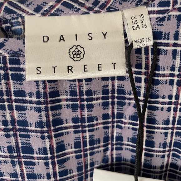 NWT ASOS Daisy Street Mini Smock Dress in Blue Check Size Medium - Picture 4 of 4